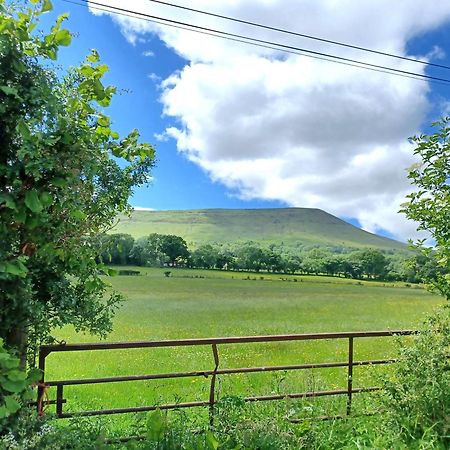 River Cottage@Cwm Mill - Riverside Family Holidays In The Black Mountains 헤리퍼드 외부 사진