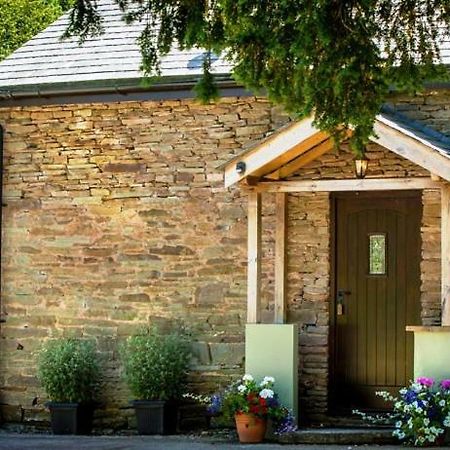 River Cottage@Cwm Mill - Riverside Family Holidays In The Black Mountains 헤리퍼드 외부 사진